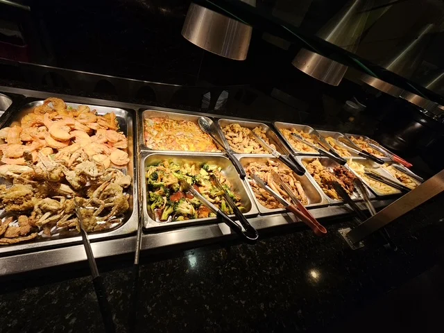 z_002_buffet_spread